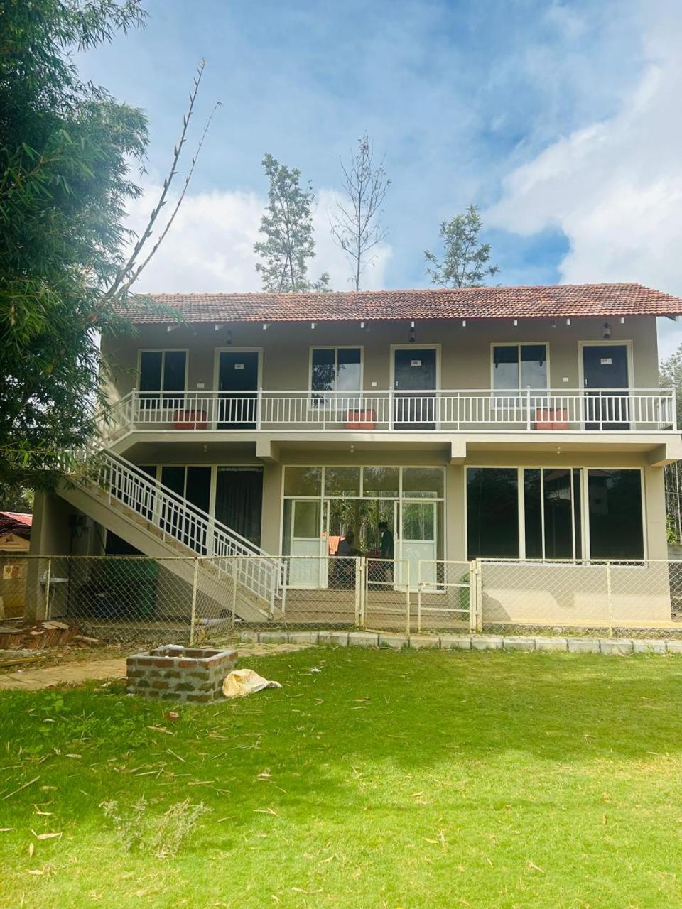 Deluxe Suite,1611185815:JPEG